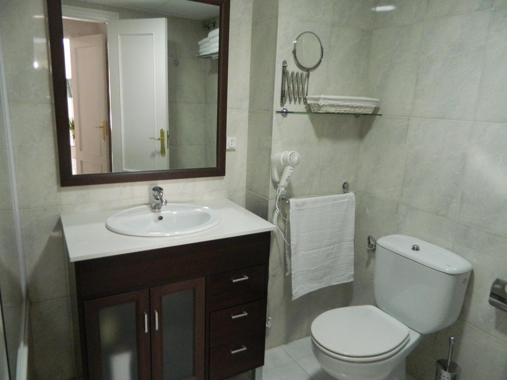 Apartamento Miramar Málaga Exteriör bild